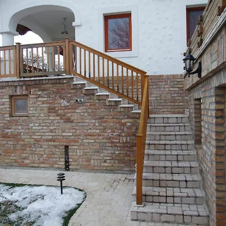 Apartamento Nadfedeles Apartmanhaz