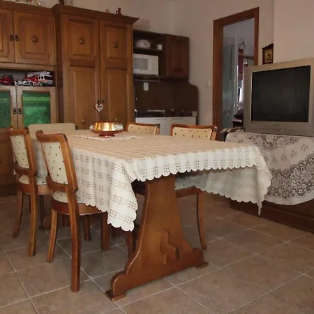 Nadfedeles Apartmanhaz Apartamento Balatonalmádi